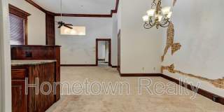 124 W Oklahoma Avenue Gallery 15