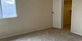 Bright & Spacious 3BR/2.5BA with Loft and Two-Car Garage in Sendero Springs Gallery 15