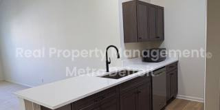 CONVENIENT CONDO RETREAT Gallery 6