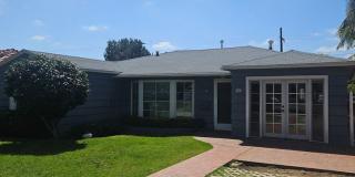 Lovely 3/2 Home with separate 1/1 studio space in Coronado Village Gallery 1