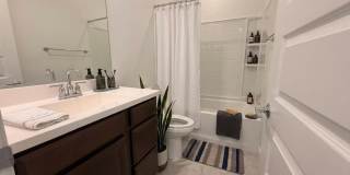 3807 S 65th Avenue Gallery 12