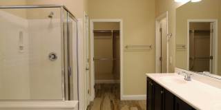 SUMMERLIN 4 BEDROOM WITH DUAL LOFTS Gallery 10