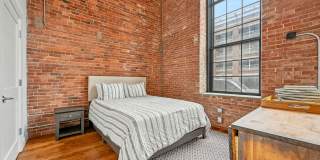 Riverwalk Apartments Gallery 21