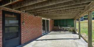 1900 Windsor Drive Gallery 33