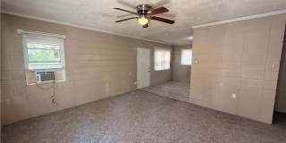 425 Squirrel Street unit: B Gallery 1