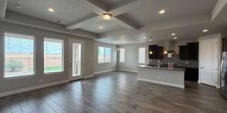 Luxury Single Story 3 Bedroom Plus Office / Sitting Room Recent Construction Available in Exclusive La Cuentista! Gallery 17