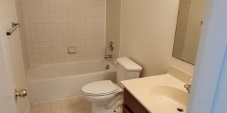 Spacious, Large, Luxury 3 Bedroom End - Unit Townhouse in Hockessin, Delaware Spacious, Large, Luxury 3 Bedroom End - Unit Townhouse in Hockessin, Delaware Gallery 28