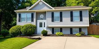 13 MCNEIL Court Gallery 1