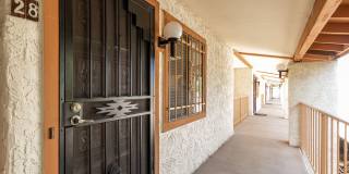 Gated 2 bed 2 bath condo with Gold Course Views Gallery 3