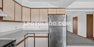 811 Hilltop Ln.-201 Gallery 14