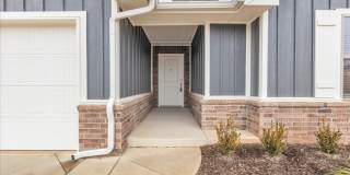 Adorable Brand New NE Edmond Gallery 32