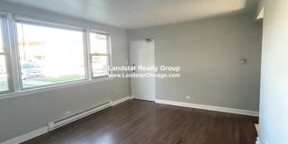 7628 North Milwaukee Gallery 4