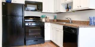 Pine Ridge Apartments Gallery 18