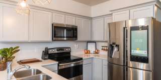 GET $500 OFF THE FIRST MONTHS RENT!!! Gallery 5