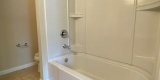 Beautiful 2/2.5 in Desirable Arrowood Community Gallery 18