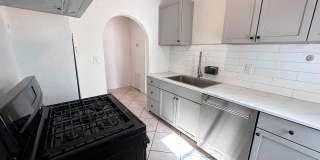 1 Bed/1 Bath Near the Plaza District 1 Bed/1 Bath Near the Plaza District Gallery 11