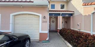 2333 SE 5th St Gallery 1