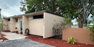 15012 Royal Palm Ave Gallery 1