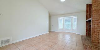 Northeast El Paso 2 bed Refrig A/C Duplex Gallery 6