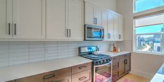 Individual / Corporate Rental / Fully Furnished Gallery 44
