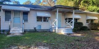 112 Circle Dr. Gallery 1