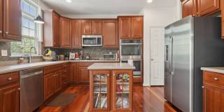 Elegant Home on Premium Lot in Piedmont South Stunning 4-bed, 4.5-bath home with 4,300+ sq. ft. Gallery 9
