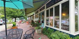 518 Midland Street Gallery 12