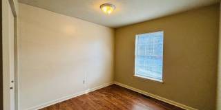 4 Bedroom 2.5 Bath Townhouse Gallery 13