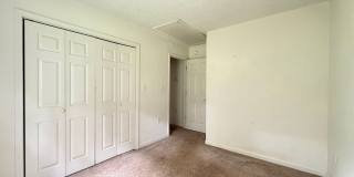 4 Greenbriar Rd #B Gallery 13