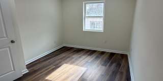 217 KRAMS Avenue Gallery 27