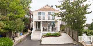 989 Fairfield Beach Road Gallery 1