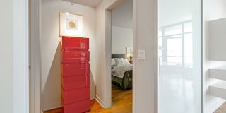 Gorgeous designer one bedroom in Hayes Valley w/lots of light, views, W/D, private patio, roof deck, gym and parking! Gallery 18