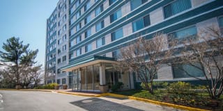 8600 Apartments Gallery 1