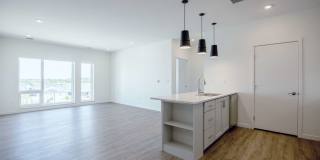 The Earl Apartments and Twin Homes Gallery 28