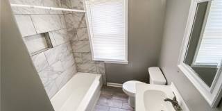 210 E 16th Street unit: 1 Gallery 14