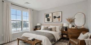 Creekline at Fairfield Gallery 5