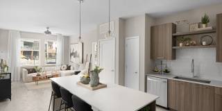 Aventon Nora Gallery 3