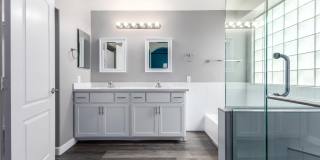 2313 W Straight Arrow Lane Gallery 21