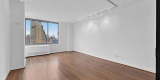270 W 17TH Street Gallery 2