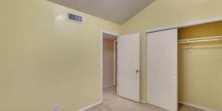 10955 YOGI BERRA Circle Gallery 29