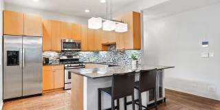 800 West Diversey Parkway Gallery 1