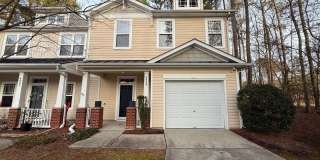 Modern 3BD, 2.5BA End Unit Raleigh Townhome with HOA Amenities Near I-540  Triangle Town Center Gallery 1