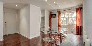 8400 De Longpre Avenue Gallery 16