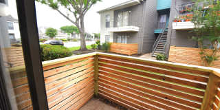 Wilshire Park Gallery 8