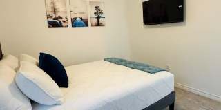 1454 Garrison St Gallery 8