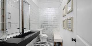 3300 NE 171st St Gallery 40