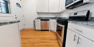 Bright and Sunny Updated 3-bed/1-bath near Loyola Gallery 8