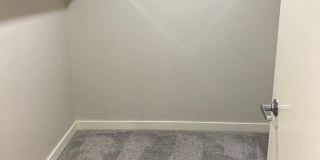 Spacious Seattle Condo - $2,200 Gallery 5