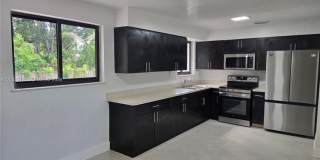 13100 NE 3rd Ct Gallery 9