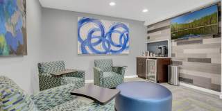 Lakeside Central Apartments Gallery 16